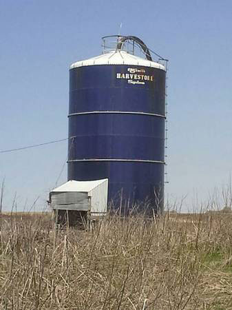 1972 20x27' Harvestore Grain Silo