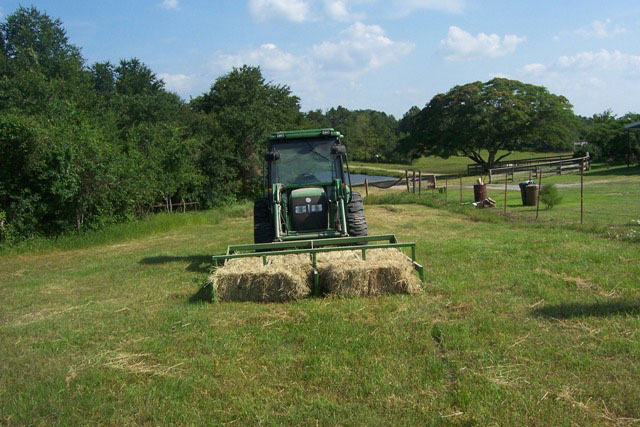 Hay Accumulator and Grapple