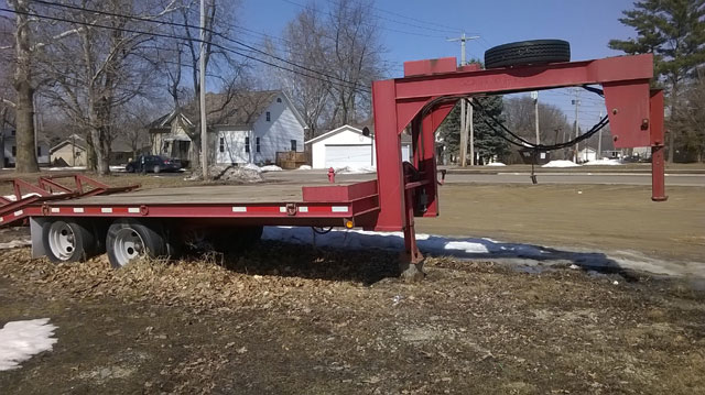 16' Gooseneck Trailer