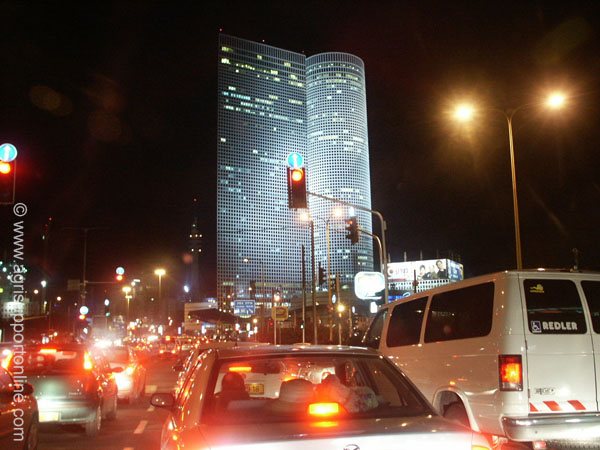 2002_azrieli_buildings_tel_aviv_israel_2