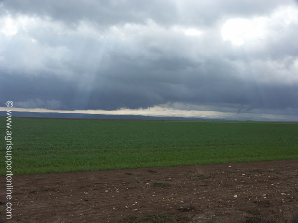 2004_winter_over_the_golan_israel