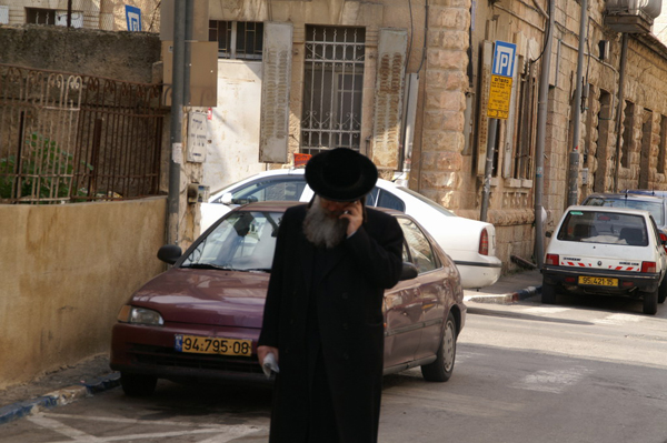 Religious Man - Jerusalem, Israel 2008 - cat0809