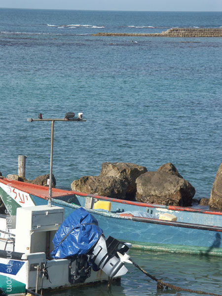 2004_fishing_boat_caesarea_israel