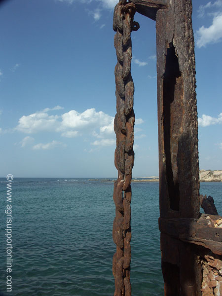 2004_old_harbor_caesarea_2_israel