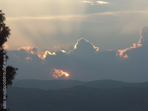2004_sunset_over_the_galilee_israel_1